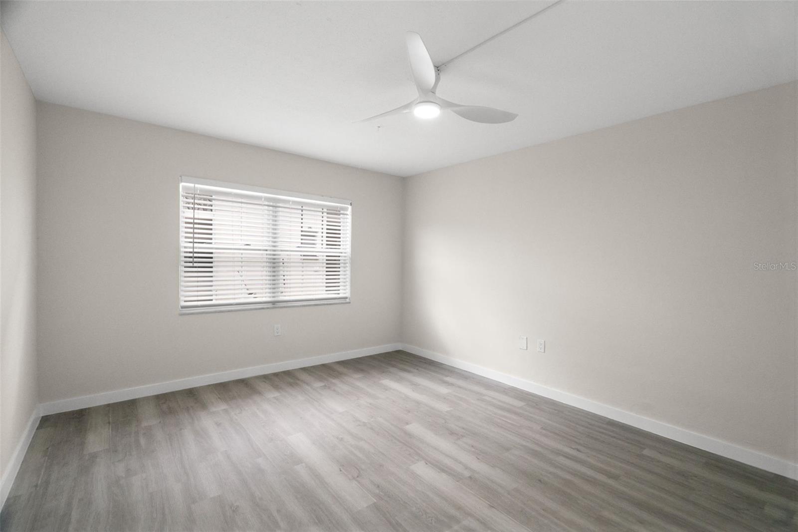 11655 3RD ST E #1, TREASURE ISLAND, FL, 33706