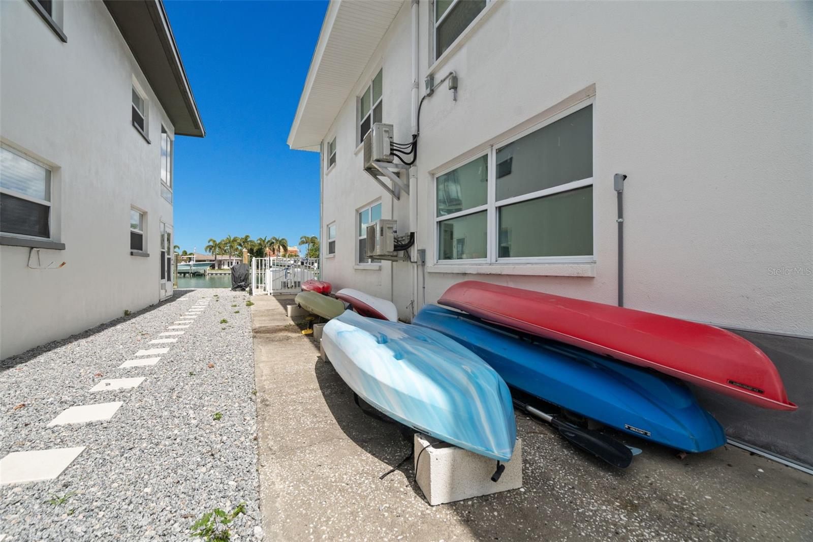 11655 3RD ST E #1, TREASURE ISLAND, FL, 33706