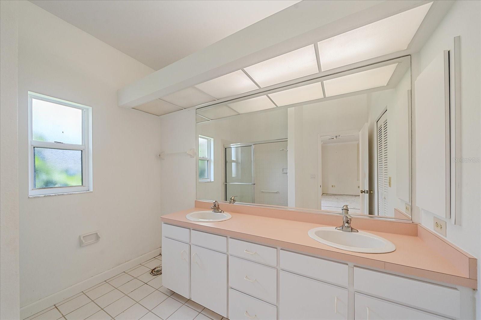 4320 MARCOTT CIR, SARASOTA, FL, 34233