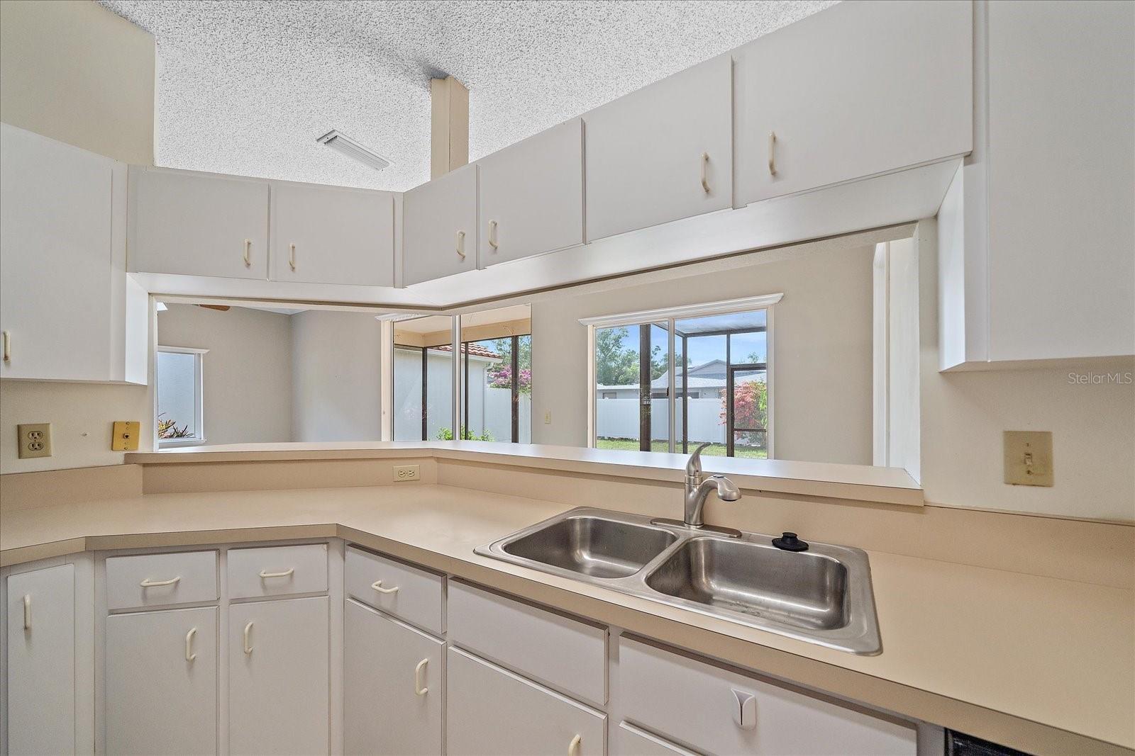 4320 MARCOTT CIR, SARASOTA, FL, 34233
