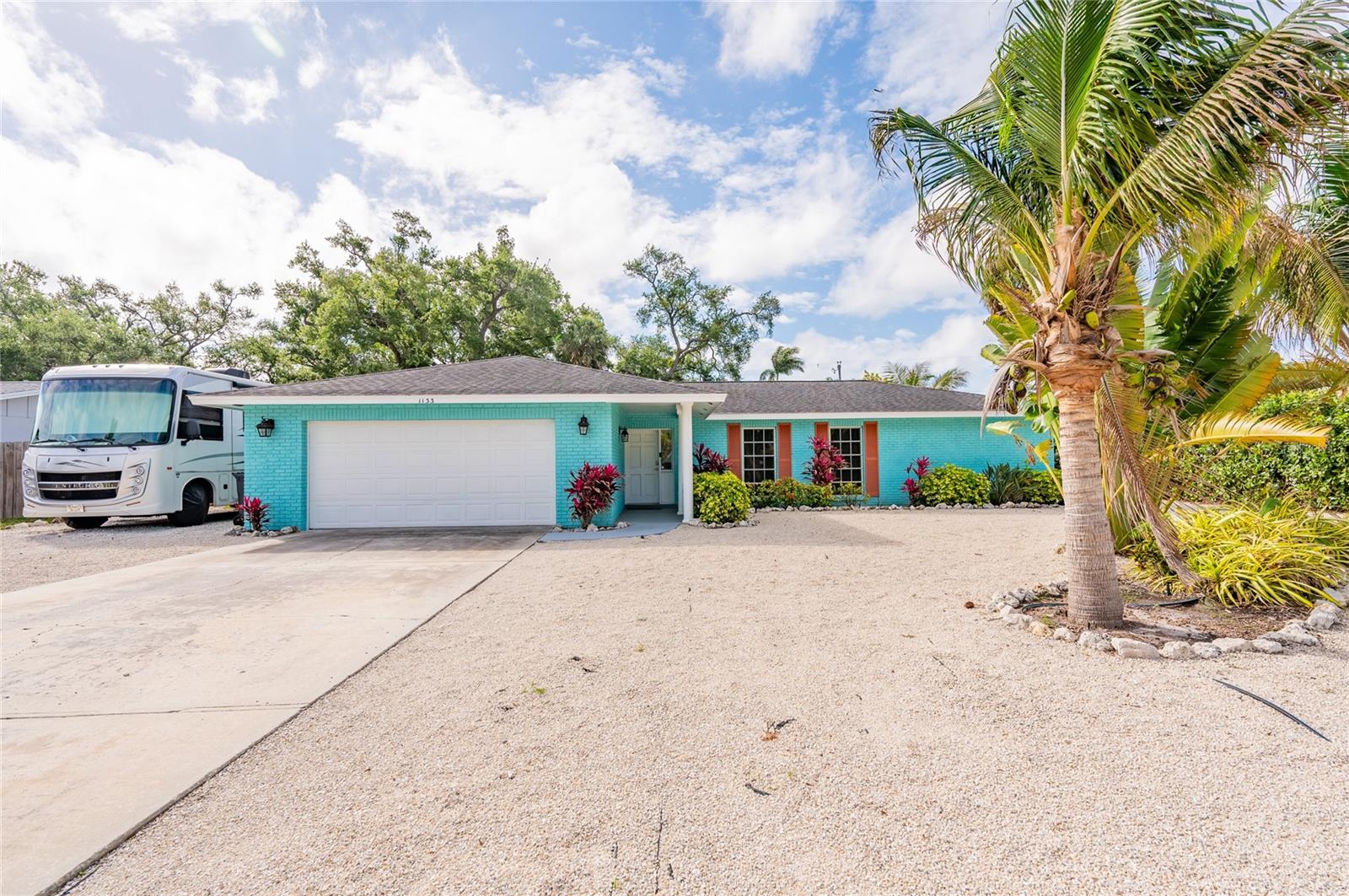 1133 MONTEZUMA DR, BRADENTON, FL, 34209