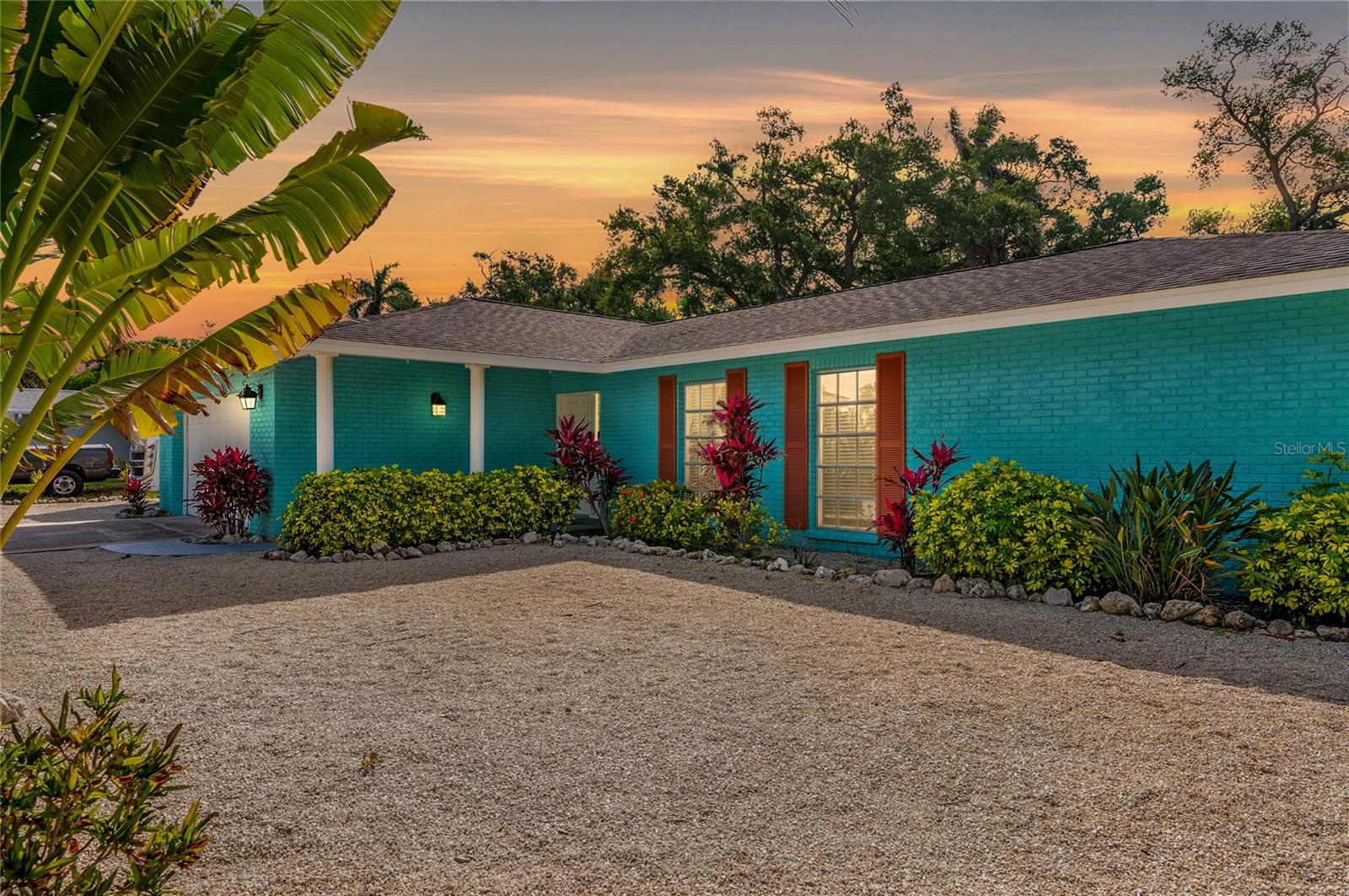 1133 MONTEZUMA DR, BRADENTON, FL, 34209