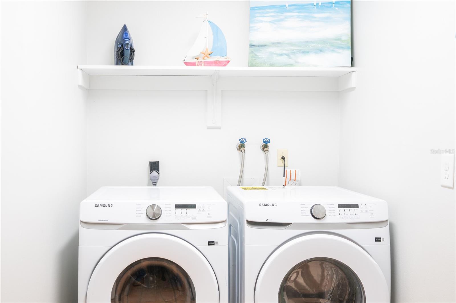 1133 MONTEZUMA DR, BRADENTON, FL, 34209