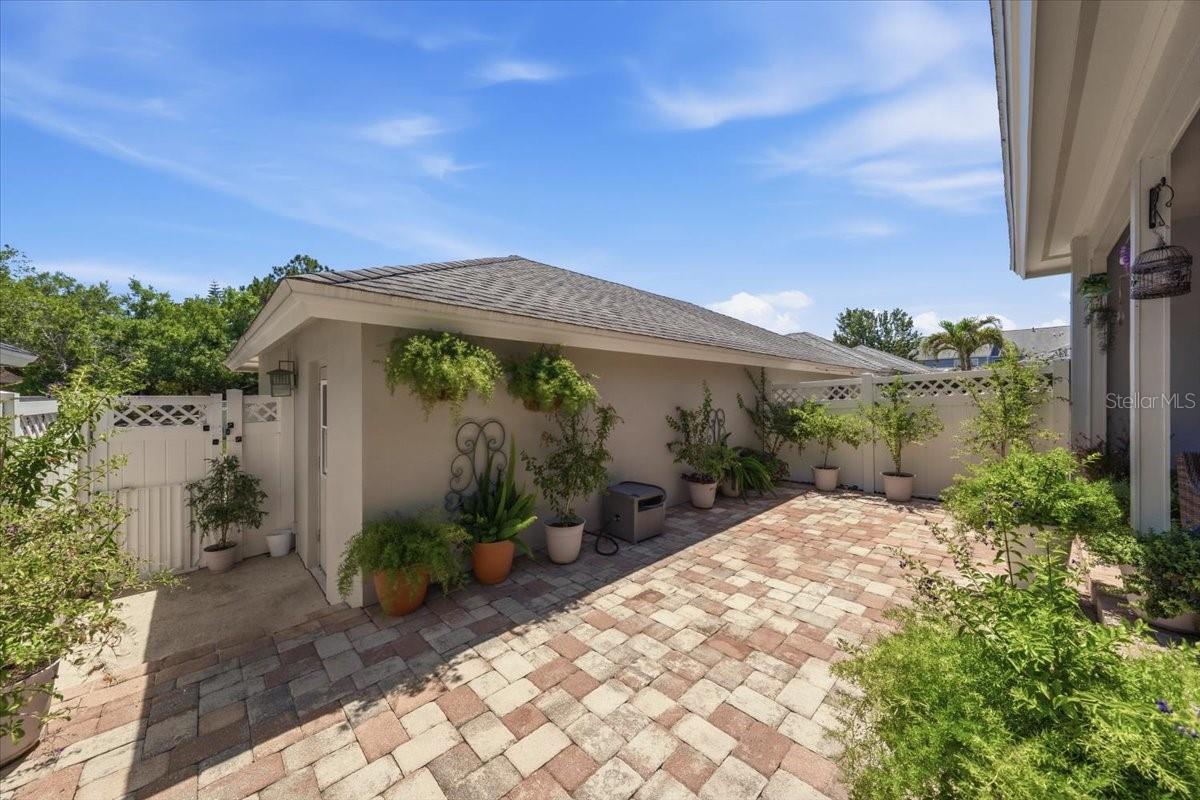 9606 ROYCE DR, TAMPA, FL, 33626