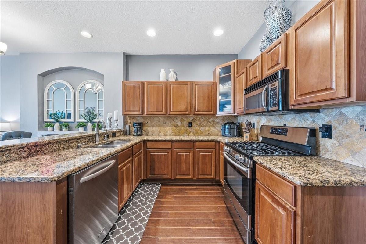 9606 ROYCE DR, TAMPA, FL, 33626