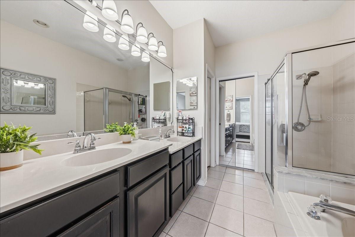 9606 ROYCE DR, TAMPA, FL, 33626
