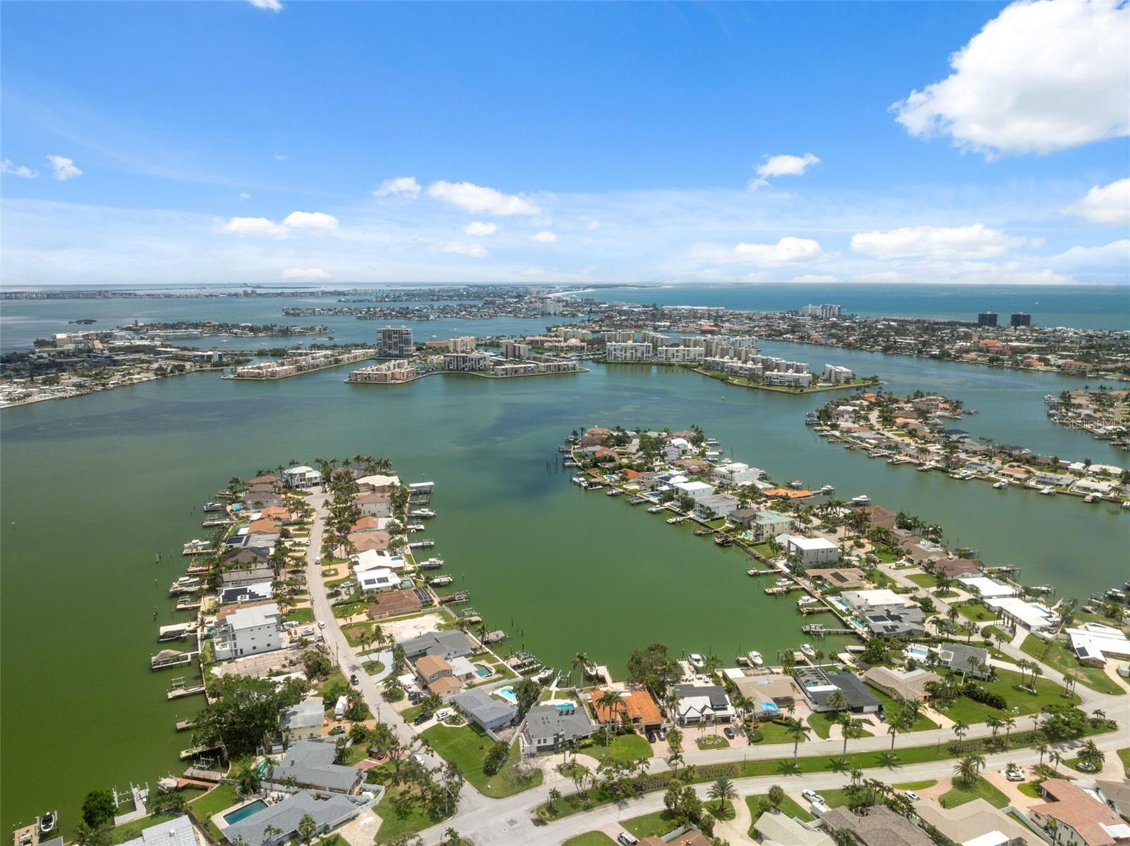 900 79TH ST S, ST PETERSBURG, FL, 33707