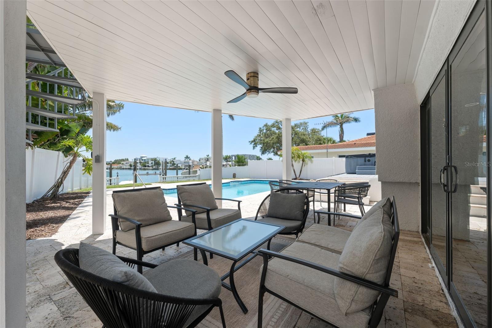 900 79TH ST S, ST PETERSBURG, FL, 33707