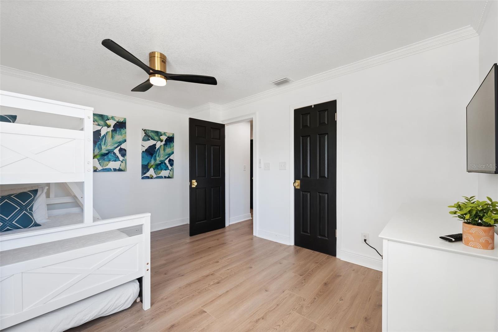 900 79TH ST S, ST PETERSBURG, FL, 33707