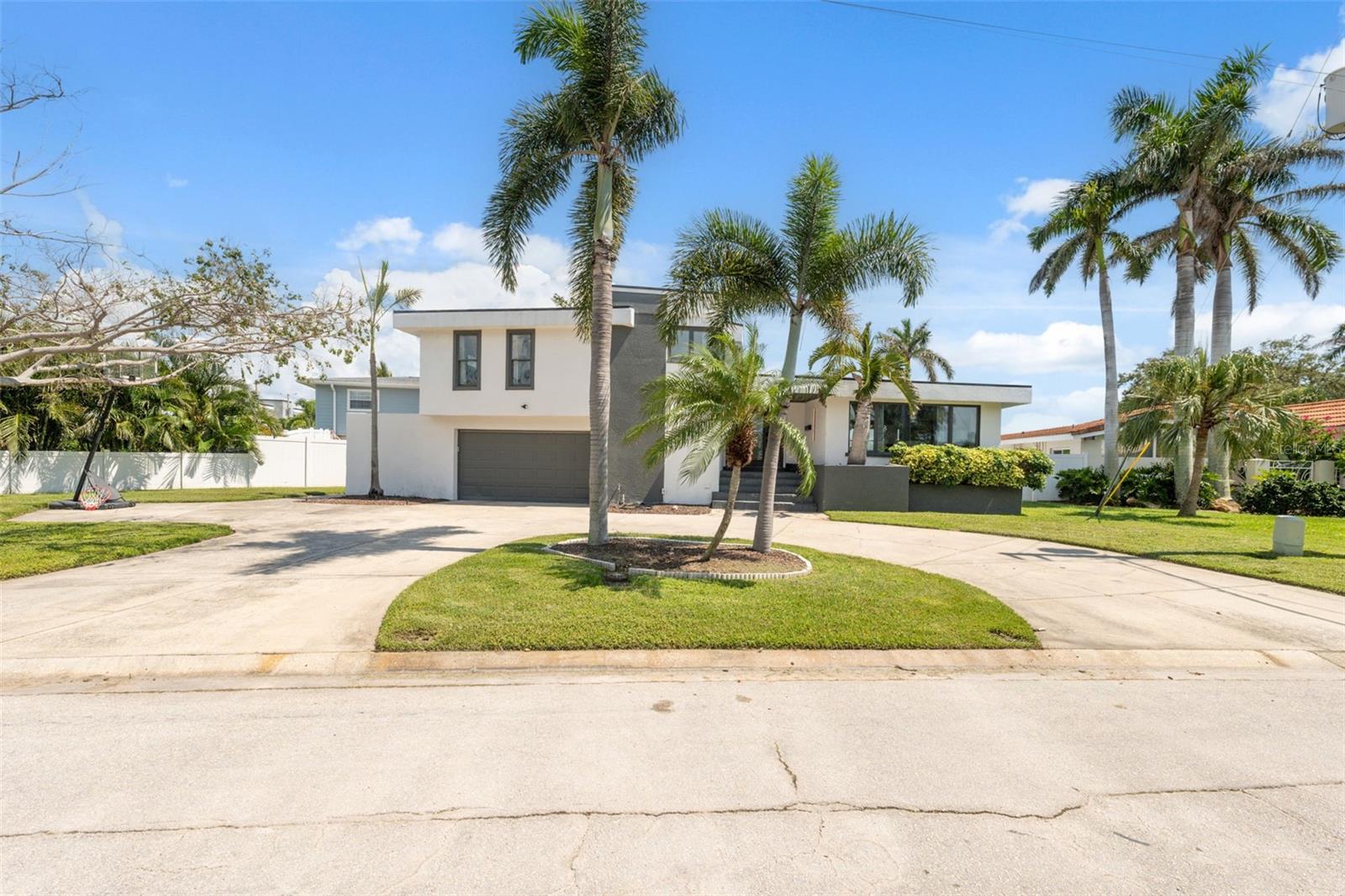 900 79TH ST S, ST PETERSBURG, FL, 33707