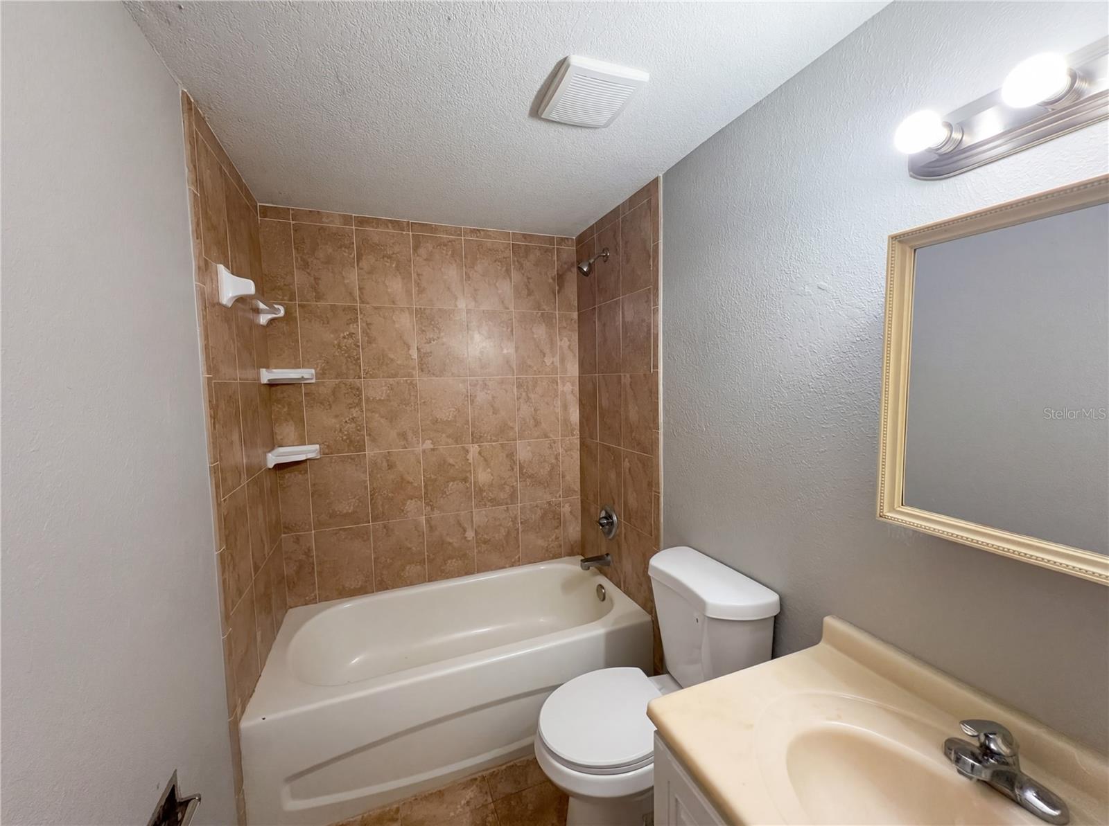 2126 SMITHFIELD CIR S, LAKELAND, FL, 33801