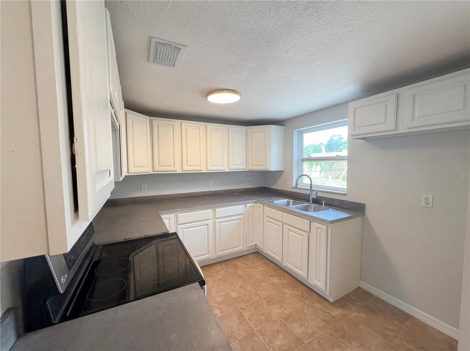 2126 SMITHFIELD CIR S, LAKELAND, FL, 33801