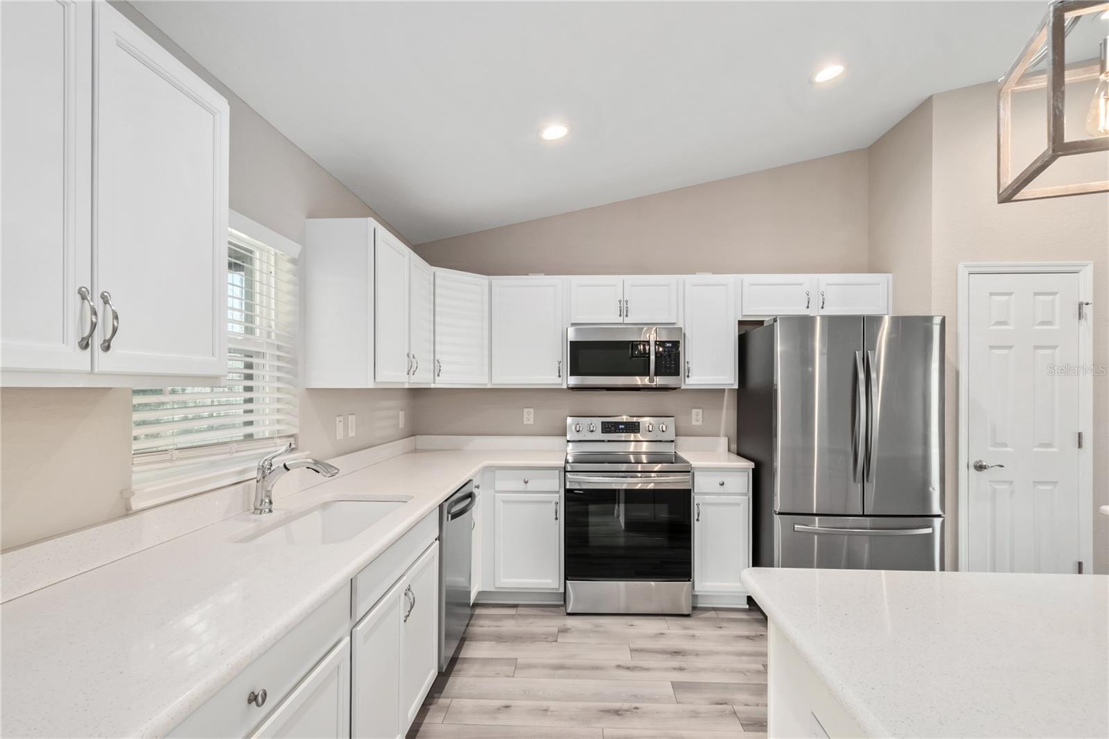 7052 SW 179TH COURT RD, DUNNELLON, FL, 34432