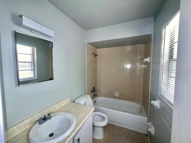 100 LERMA CT, KISSIMMEE, FL, 34743