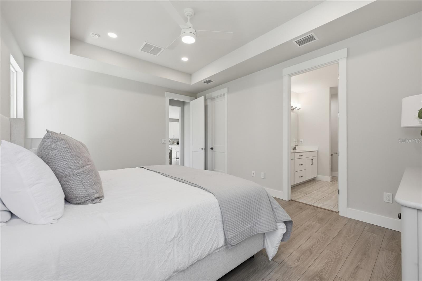 88 LARAMIE DR, PALM COAST, FL, 32137