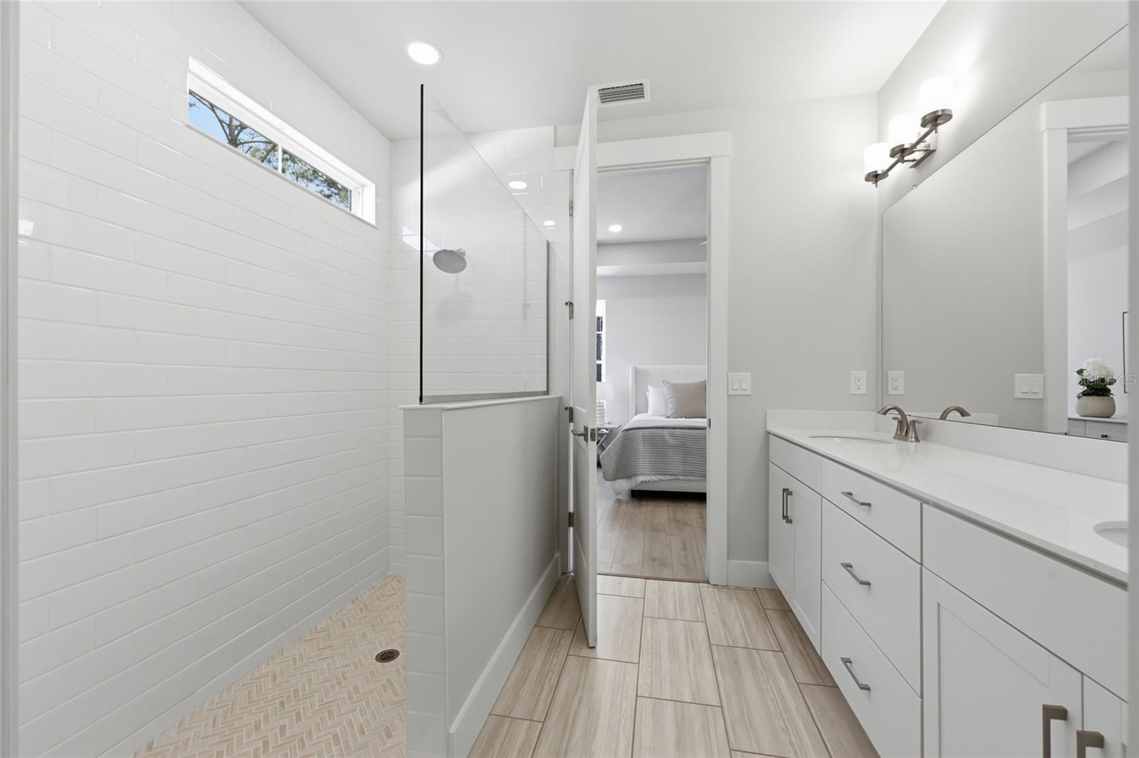 88 LARAMIE DR, PALM COAST, FL, 32137