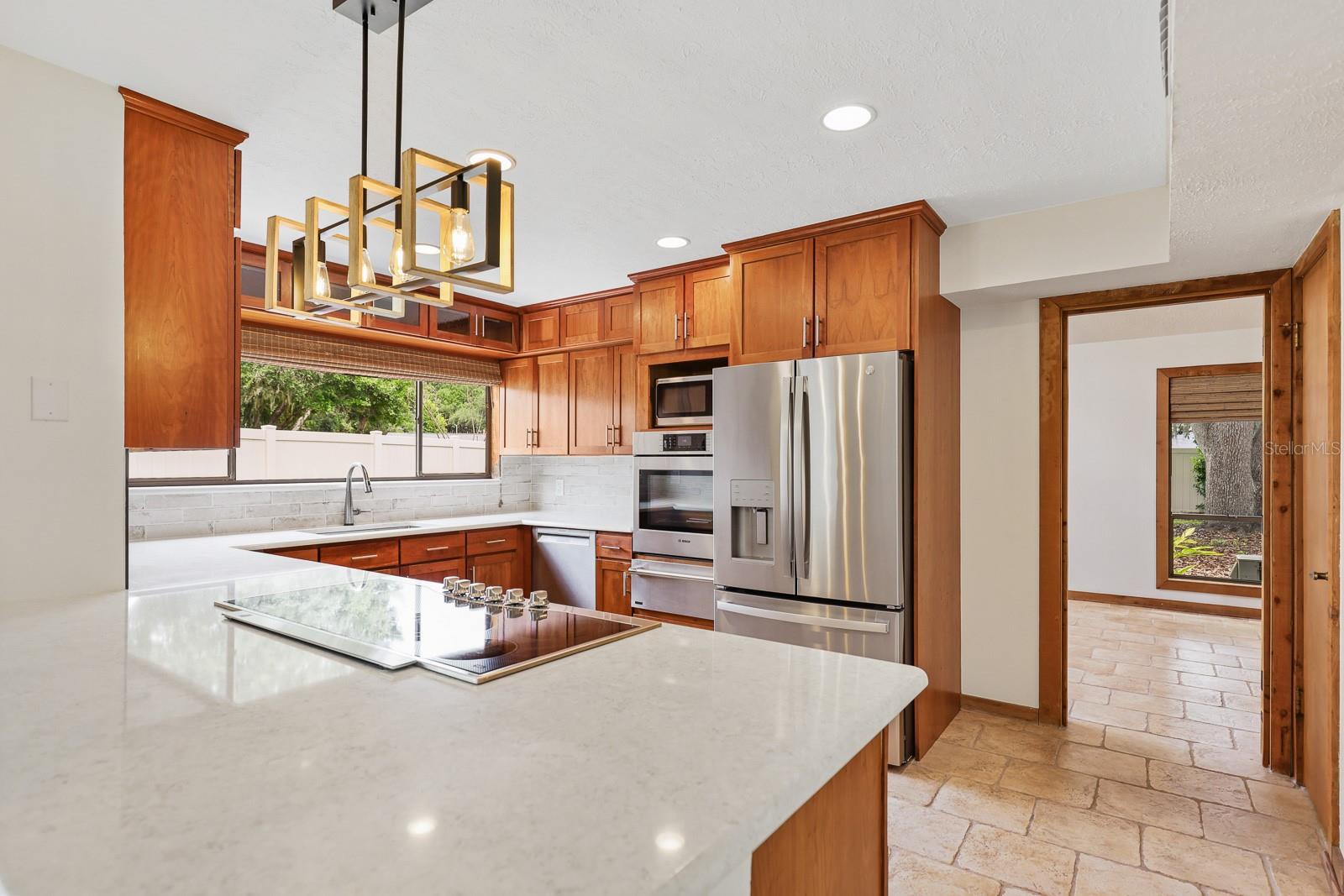 2925 CHELSEA WOODS DR, VALRICO, FL, 33596