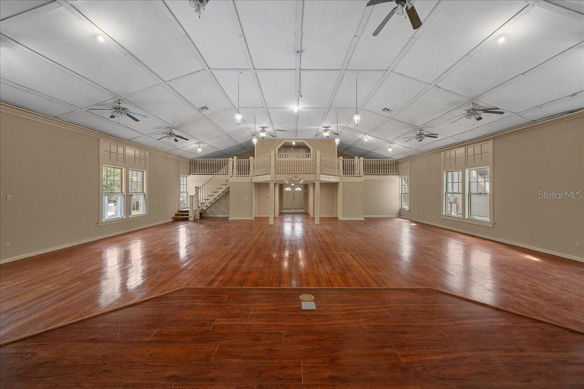 118 NE TUSCAWILLA AVE, OCALA, FL, 34470