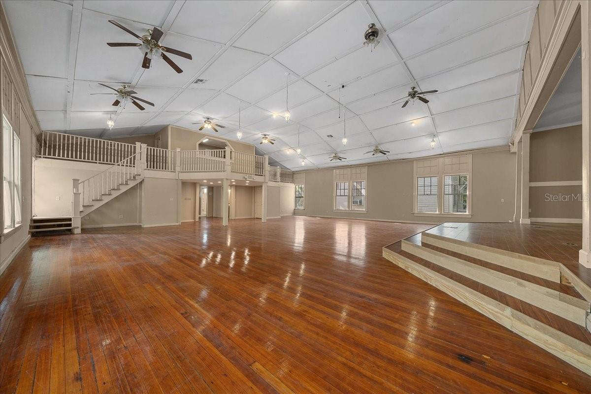 118 NE TUSCAWILLA AVE, OCALA, FL, 34470