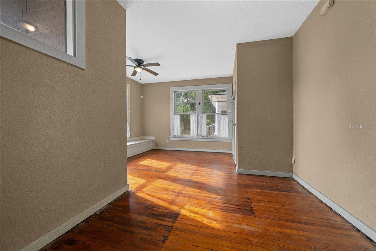 118 NE TUSCAWILLA AVE, OCALA, FL, 34470
