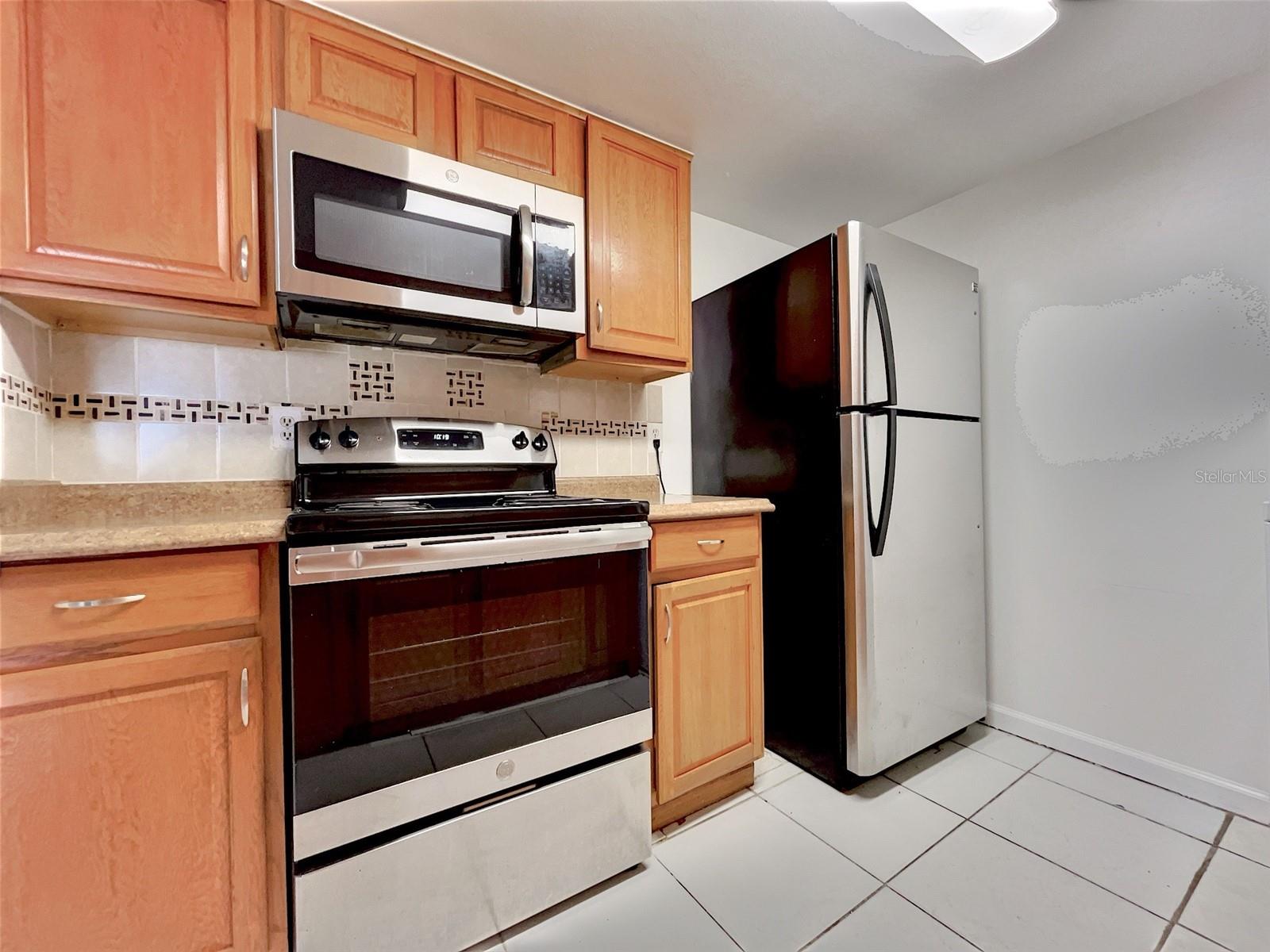 865 SKY LAKE CIR #D, ORLANDO, FL, 32809
