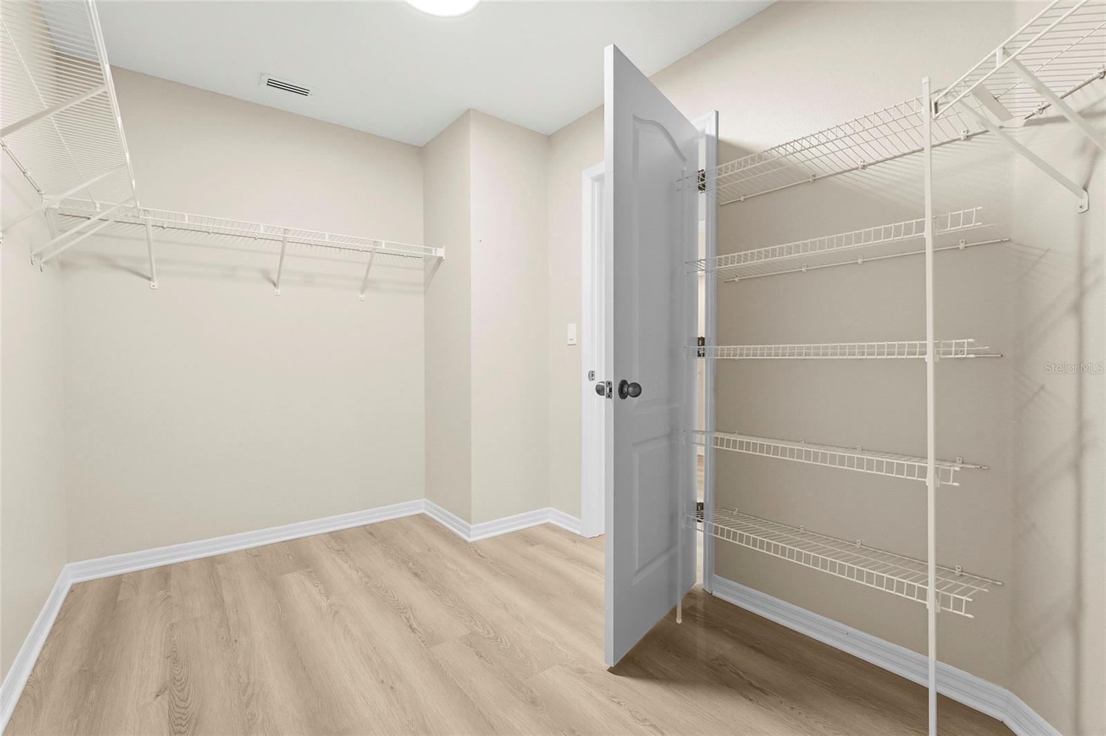 8457 KARPEAL DR, SARASOTA, FL, 34238