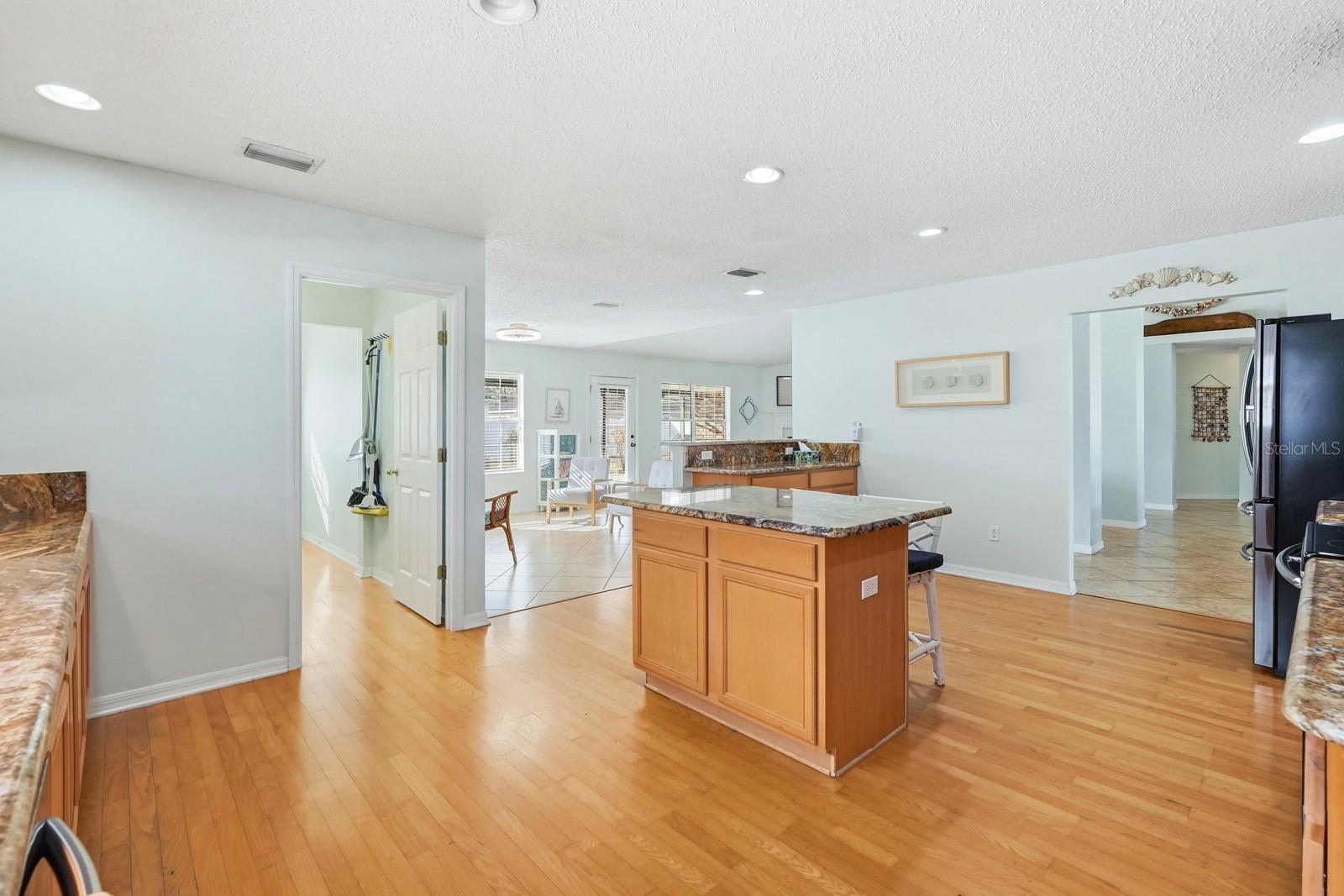 14 ROXANNE LN, PALM COAST, FL, 32164