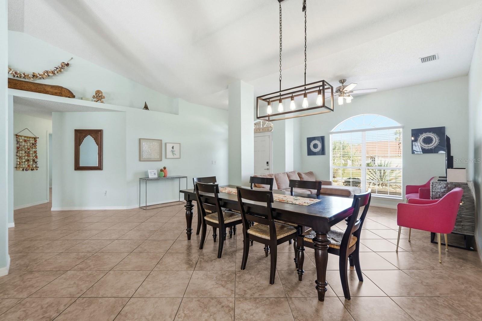14 ROXANNE LN, PALM COAST, FL, 32164
