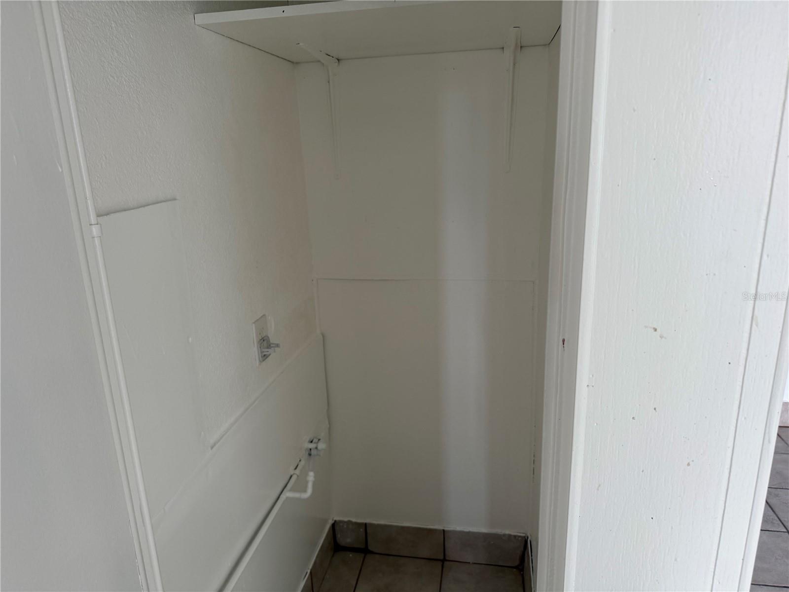 4930 PARK BLVD N #1, PINELLAS PARK, FL, 33781