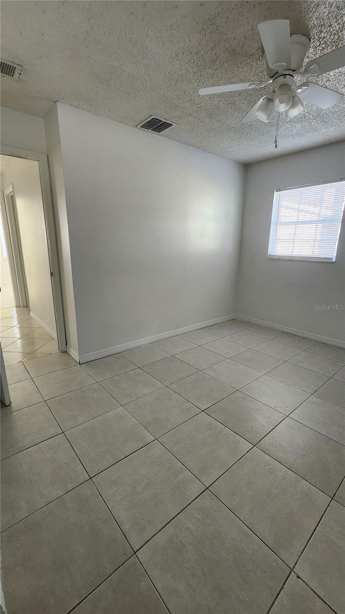 5015 EDMEE CIR, ORLANDO, FL, 32822