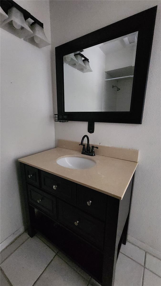 5015 EDMEE CIR, ORLANDO, FL, 32822