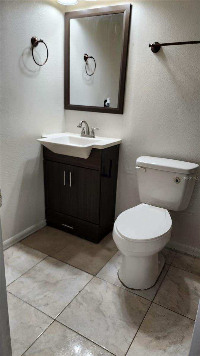 5015 EDMEE CIR, ORLANDO, FL, 32822