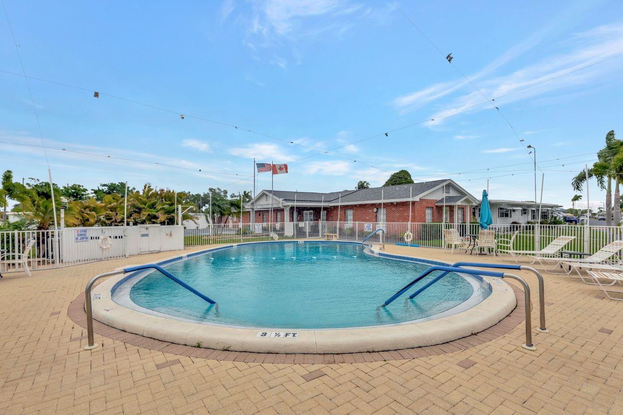 9900 ULMERTON RD #226, LARGO, FL, 33771