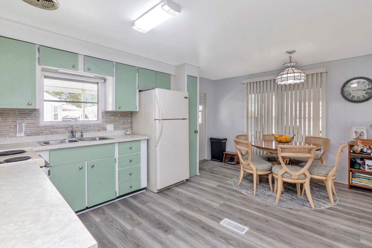 9900 ULMERTON RD #226, LARGO, FL, 33771