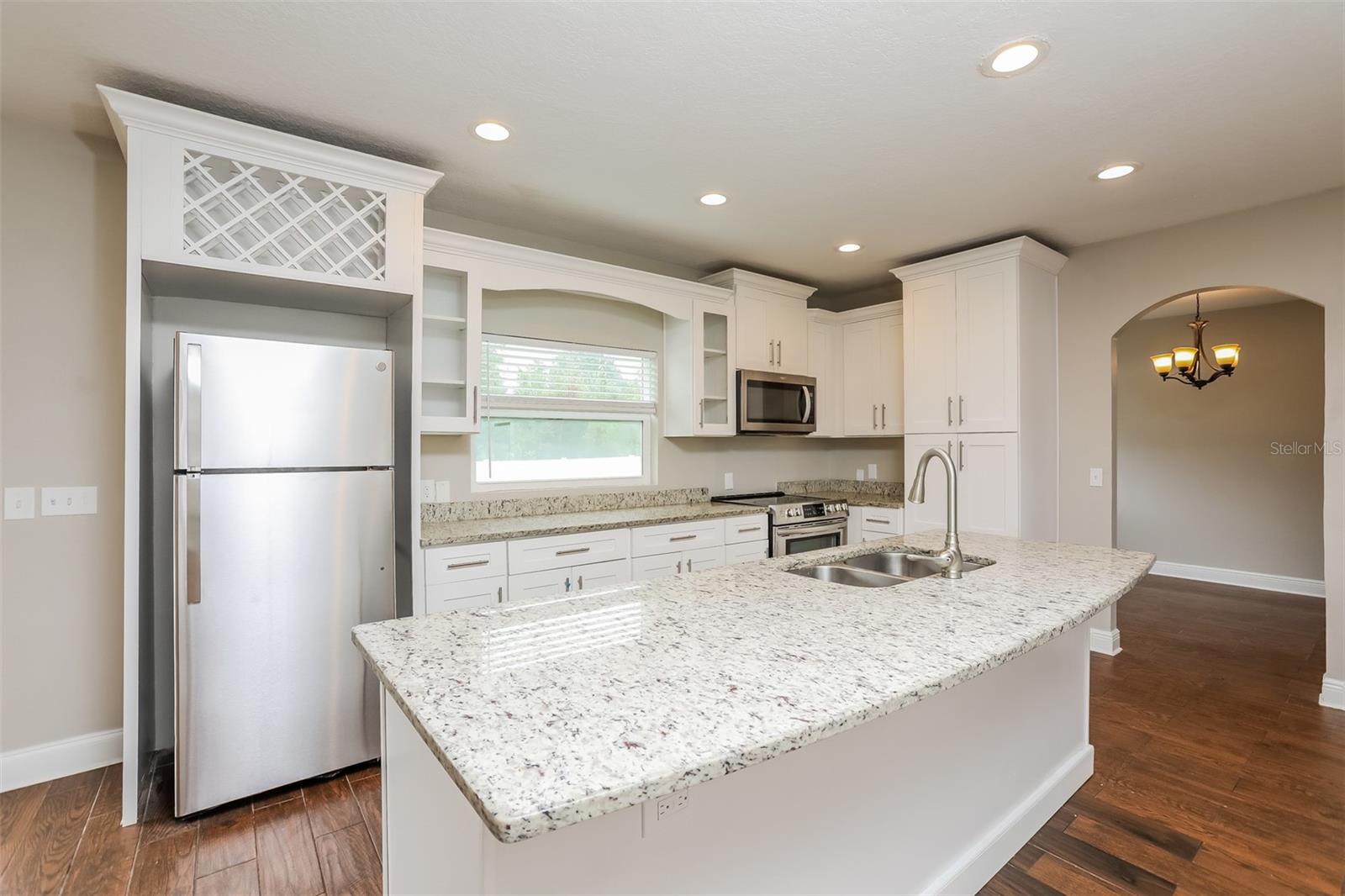 207 TARANTO WAY, KISSIMMEE, FL, 34758