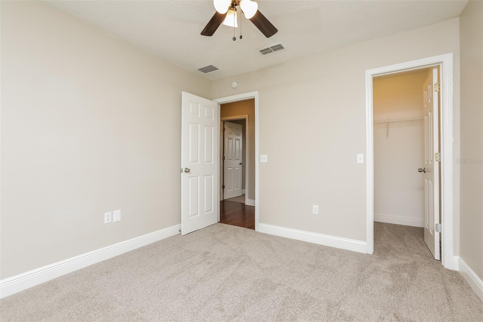 207 TARANTO WAY, KISSIMMEE, FL, 34758