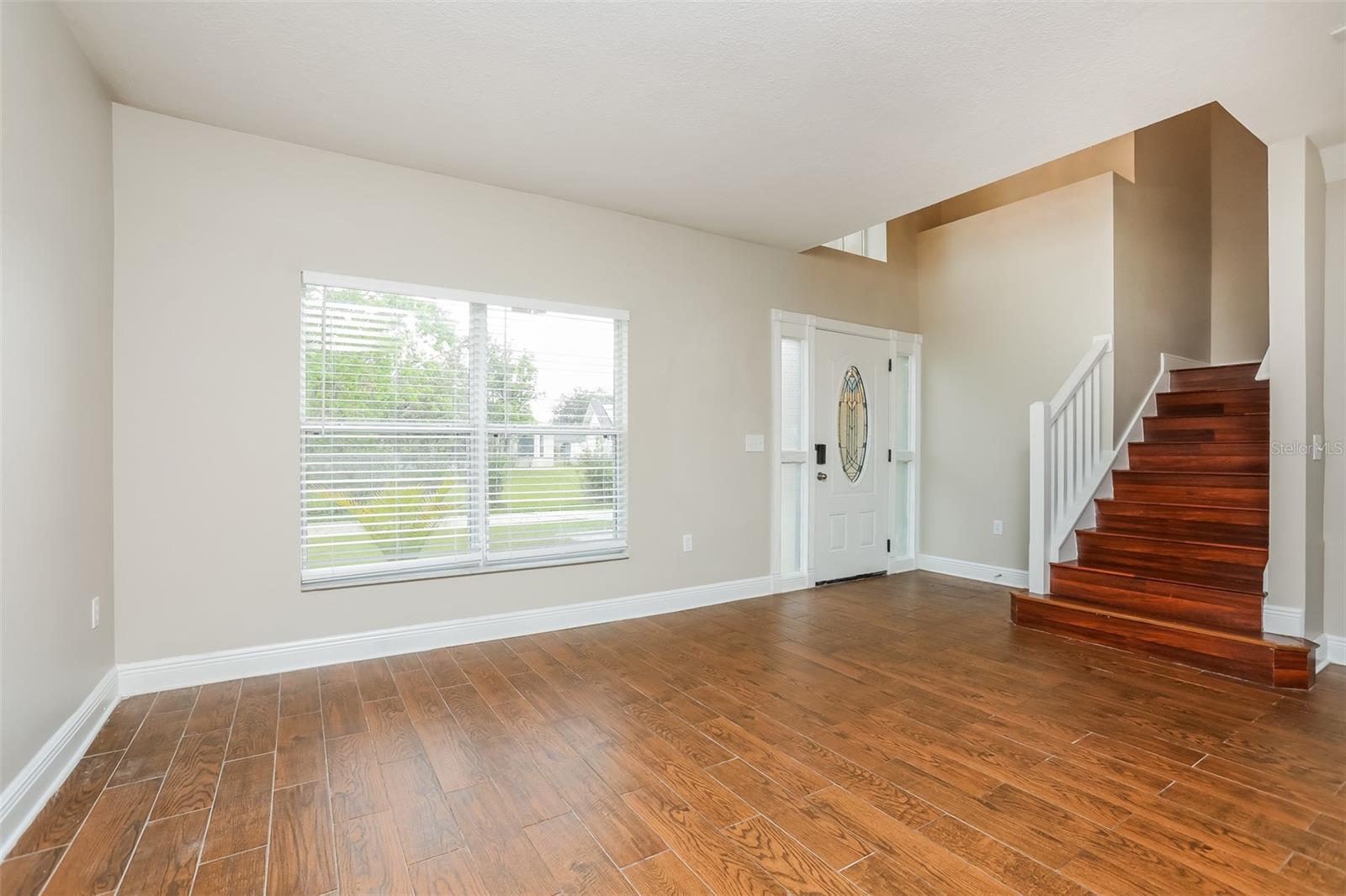 207 TARANTO WAY, KISSIMMEE, FL, 34758