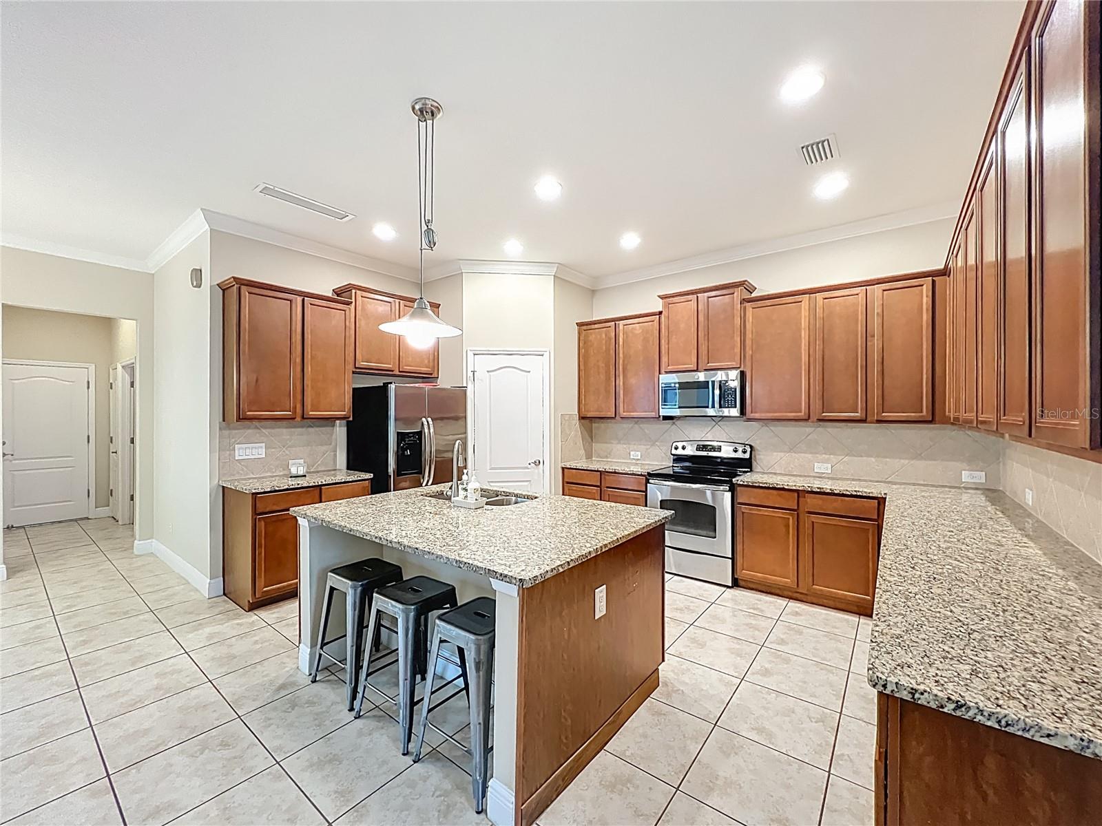 8461 GREIDER WAY, ORLANDO, FL, 32827