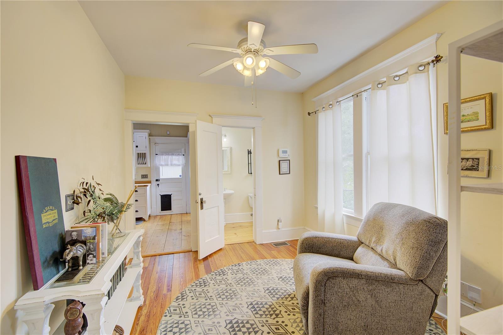 426 N CLARA AVE, DELAND, FL, 32720