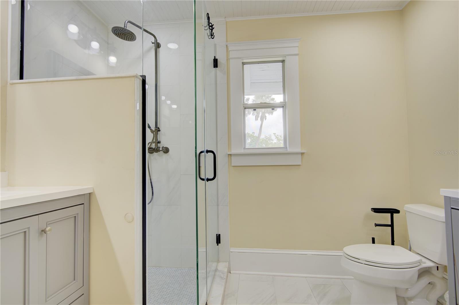 426 N CLARA AVE, DELAND, FL, 32720