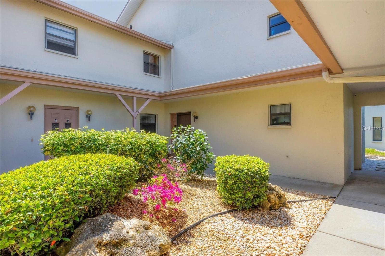 1759 LAKE PL #1759-B, VENICE, FL, 34293