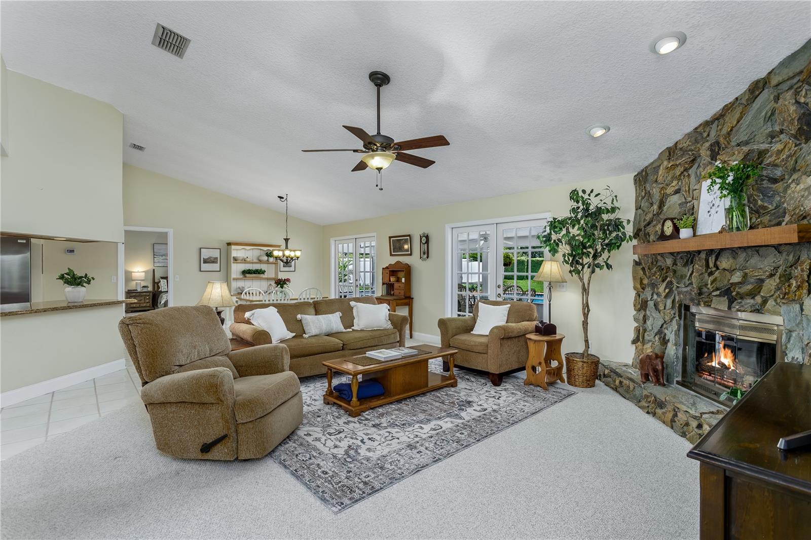 9203 KINGSRIDGE DR, TEMPLE TERRACE, FL, 33637
