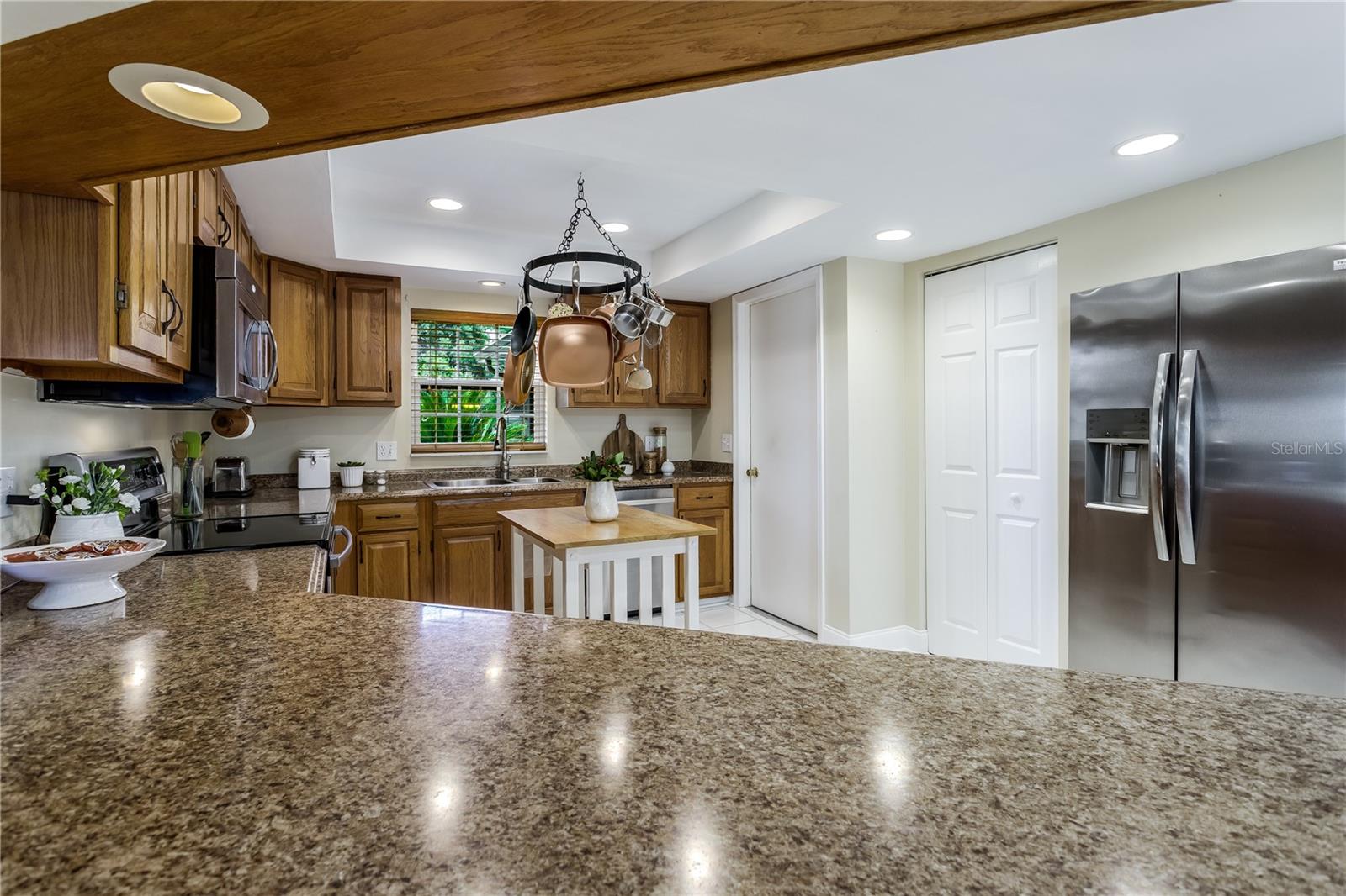 9203 KINGSRIDGE DR, TEMPLE TERRACE, FL, 33637