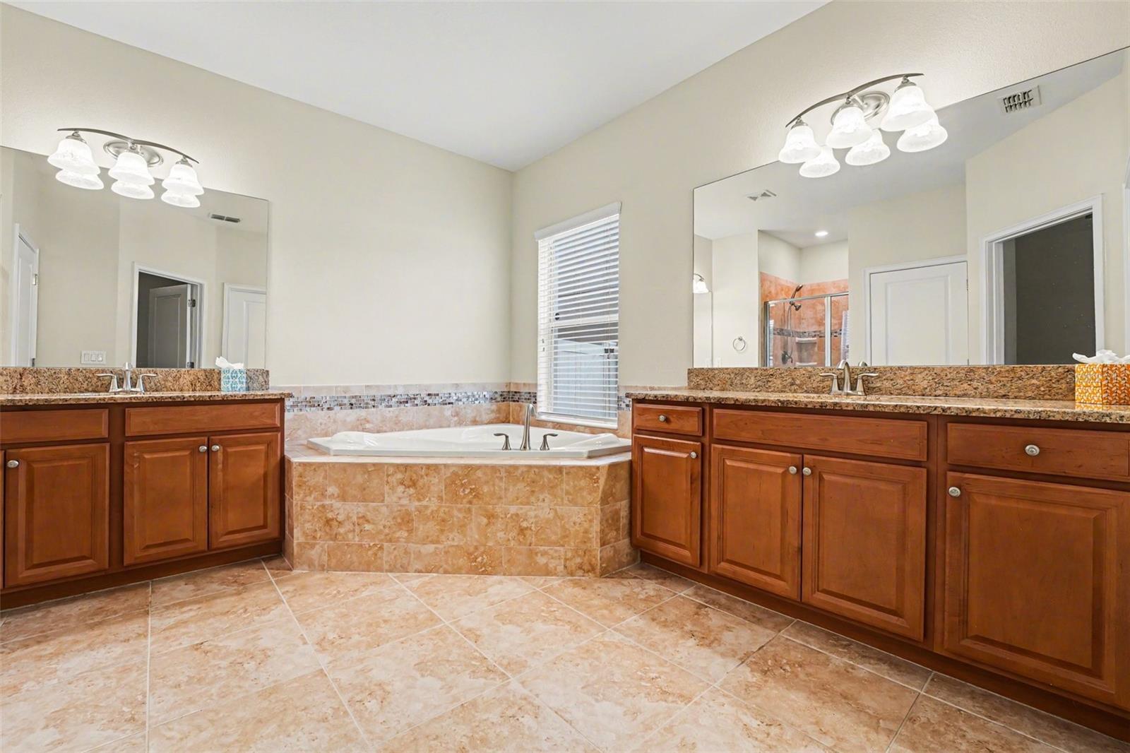 3074 WHITE HORSE CT, KISSIMMEE, FL, 34746