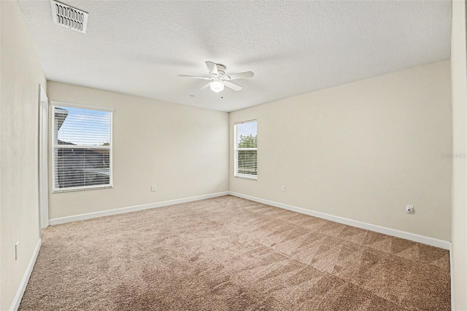 3074 WHITE HORSE CT, KISSIMMEE, FL, 34746