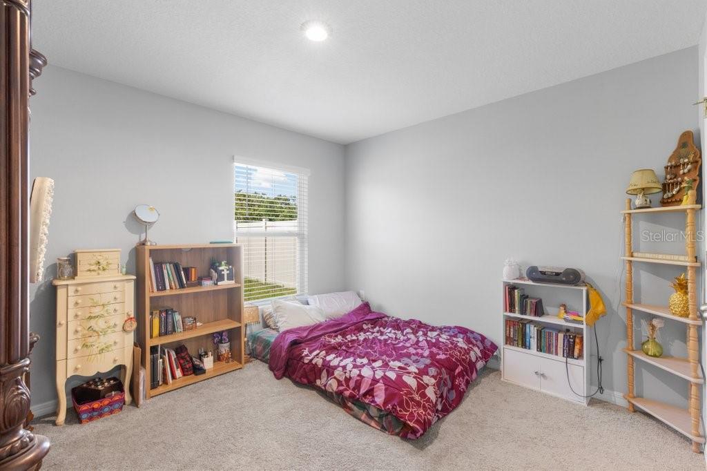 5439 LOGAN CAVE AVE, WIMAUMA, FL, 33598