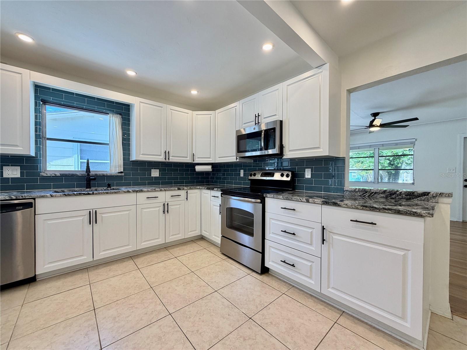 4628 DR MARTIN LUTHER KING JR ST N, ST PETERSBURG, FL, 33703