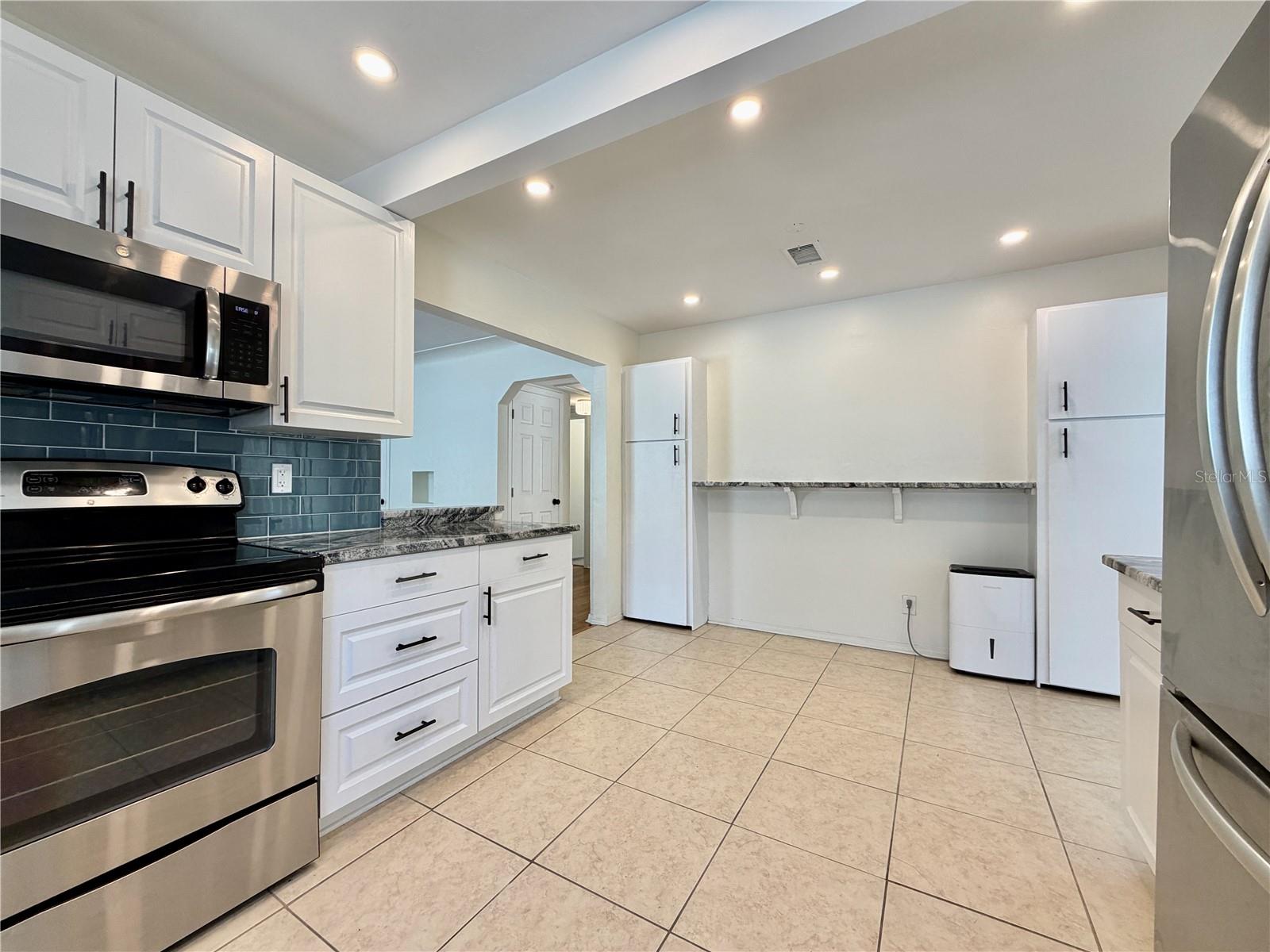 4628 DR MARTIN LUTHER KING JR ST N, ST PETERSBURG, FL, 33703