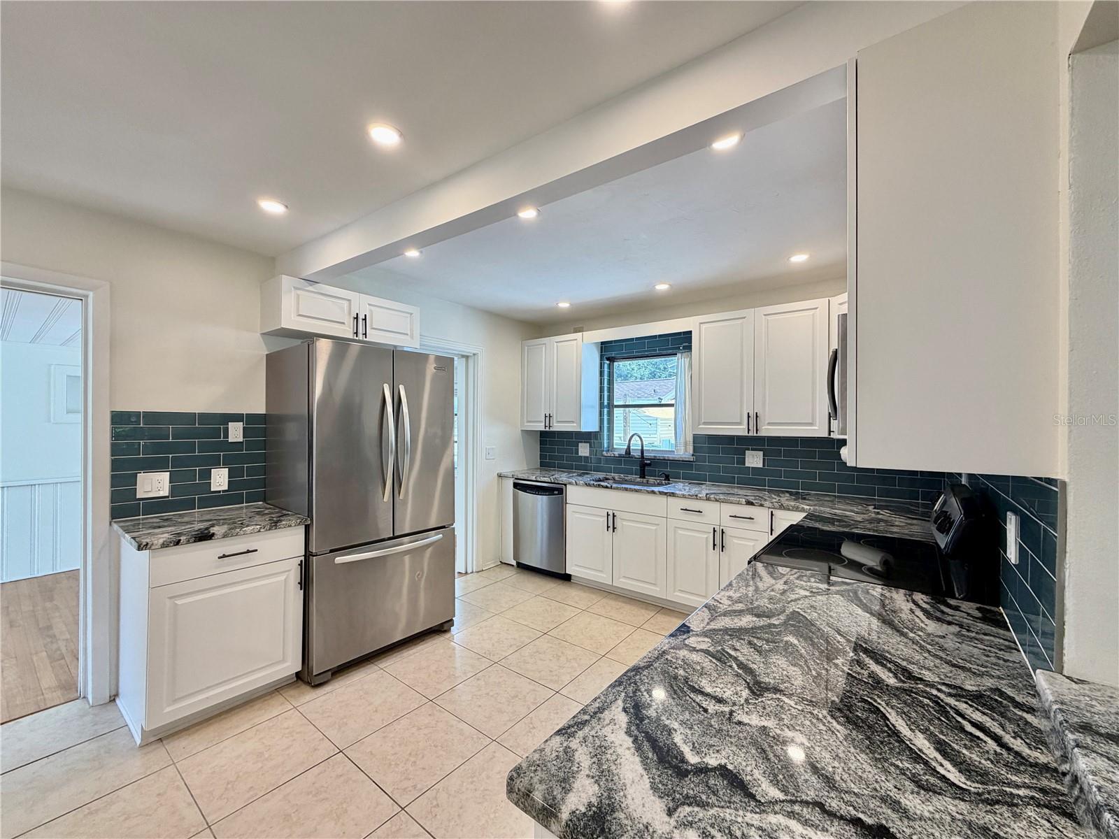 4628 DR MARTIN LUTHER KING JR ST N, ST PETERSBURG, FL, 33703