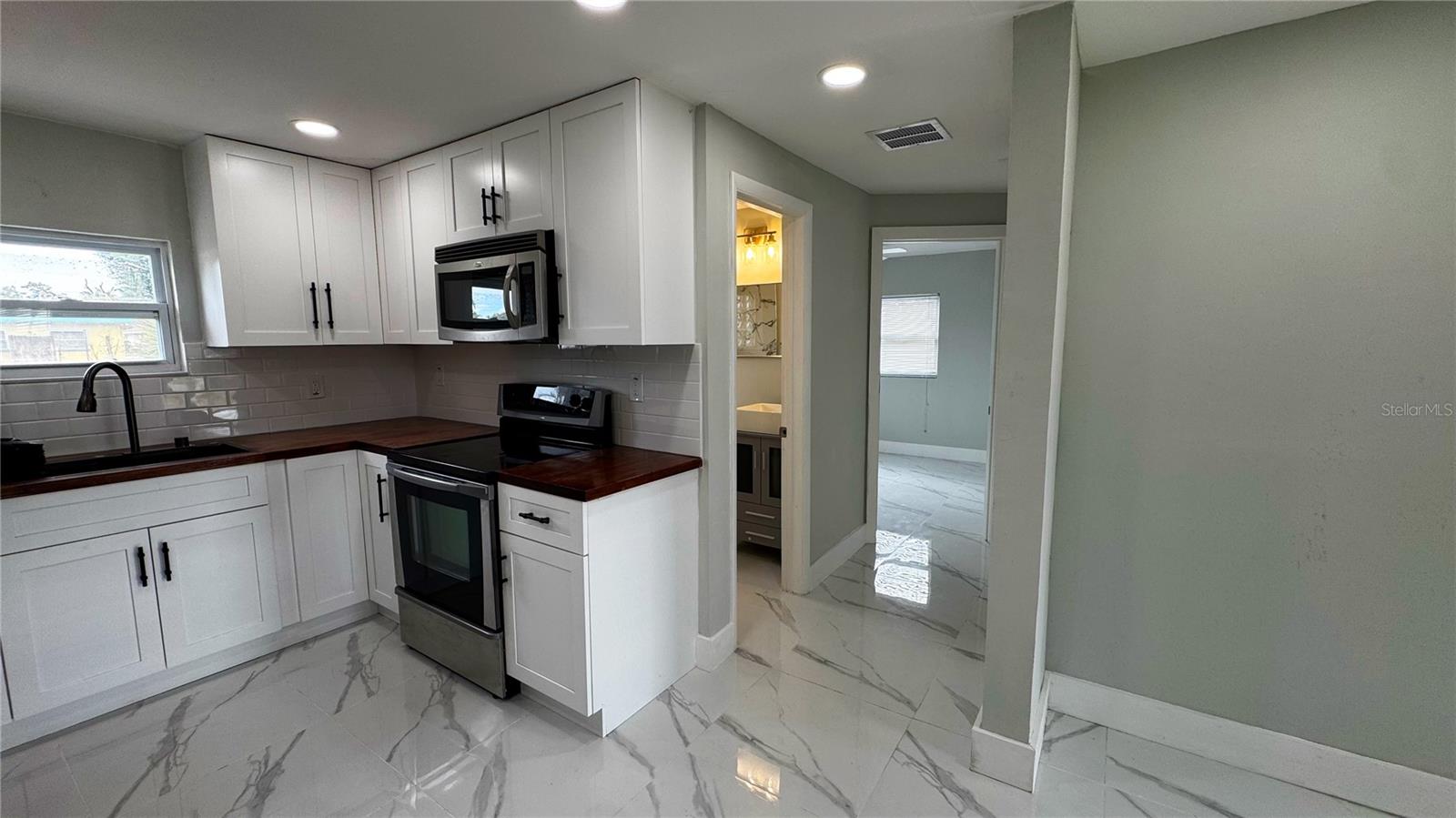 130 VIRGINIA CT, ENGLEWOOD, FL, 34223